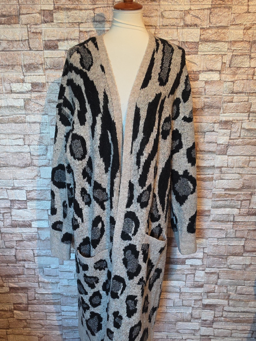 Express Cozy Leopard Print Open Cardigan - Gray & Black